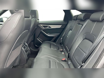 Used Jaguar F-Pace 2023 for sale - 76488105: Photo