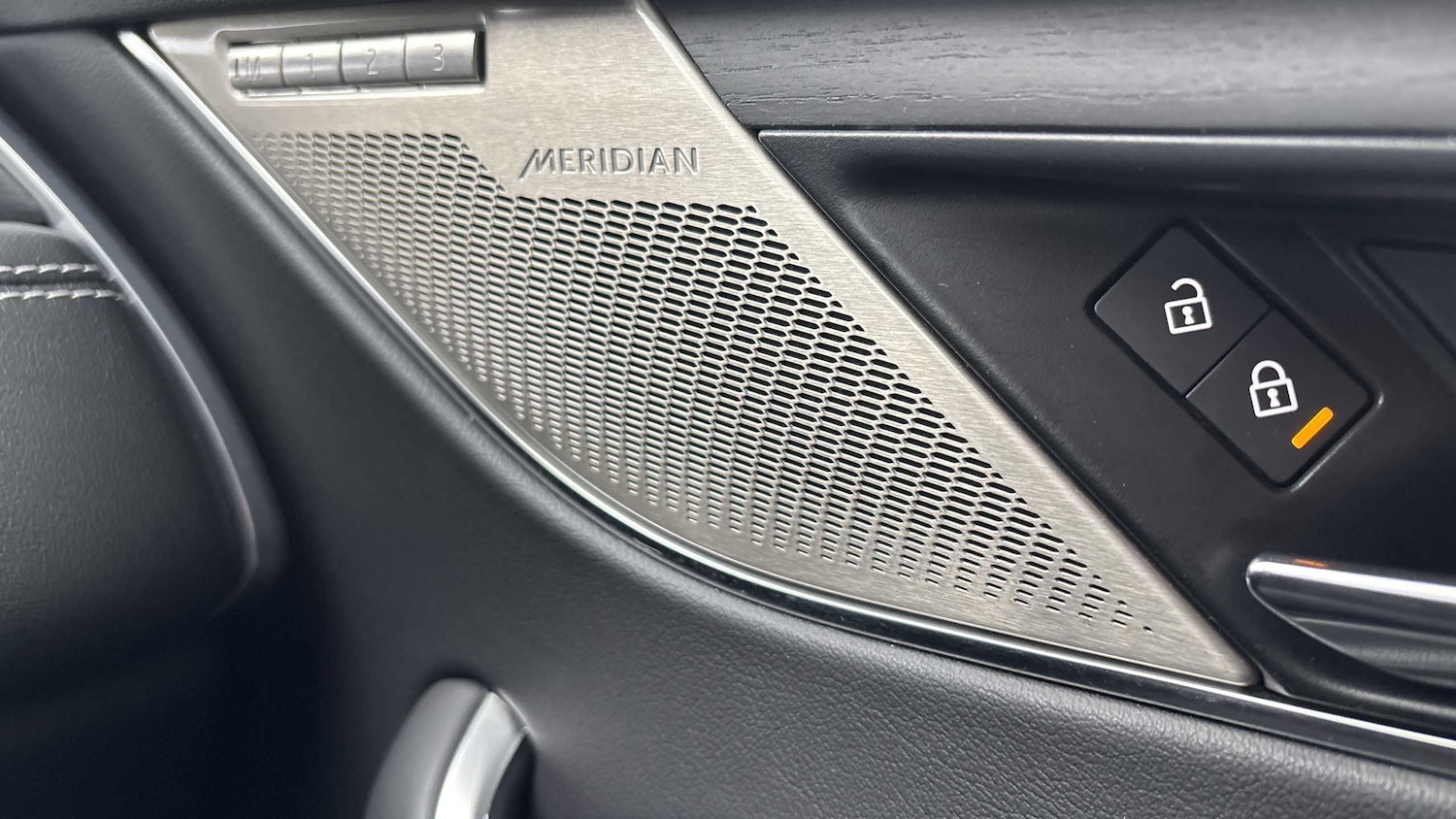 Used Jaguar F-Pace 2023 for sale - 76460599: Photo 22