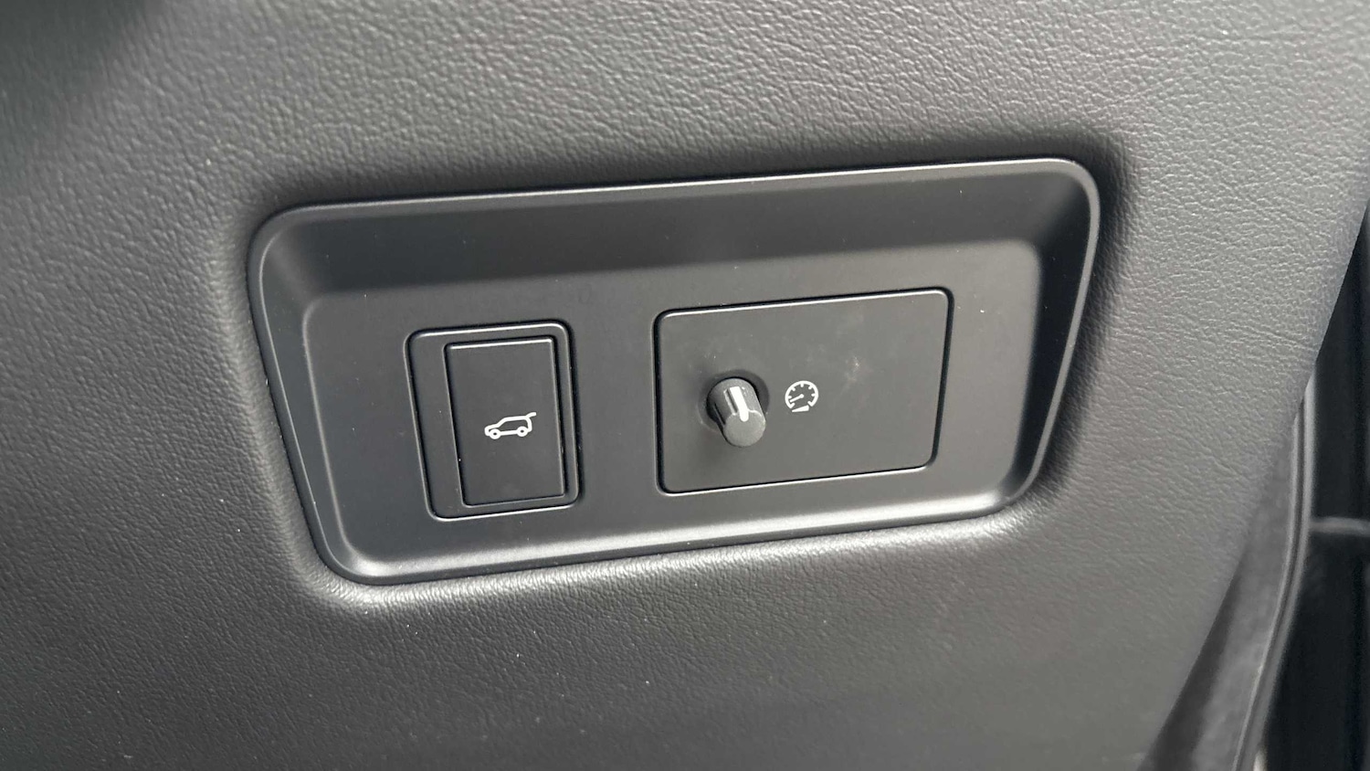 Used Jaguar F-Pace 2023 for sale - 76460599: Photo 23