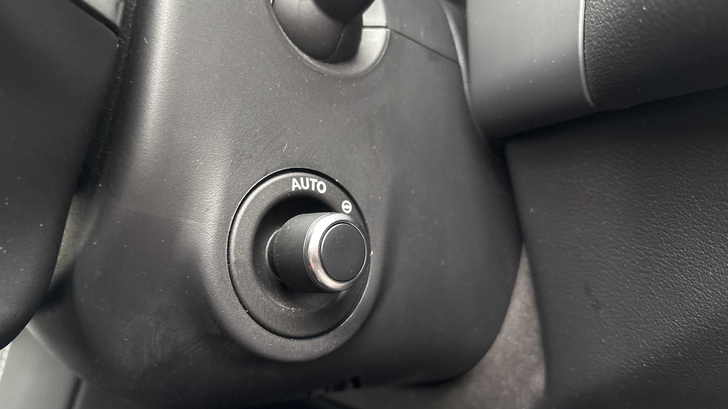 Used Jaguar F-Pace 2023 for sale - 76460599: Photo 25