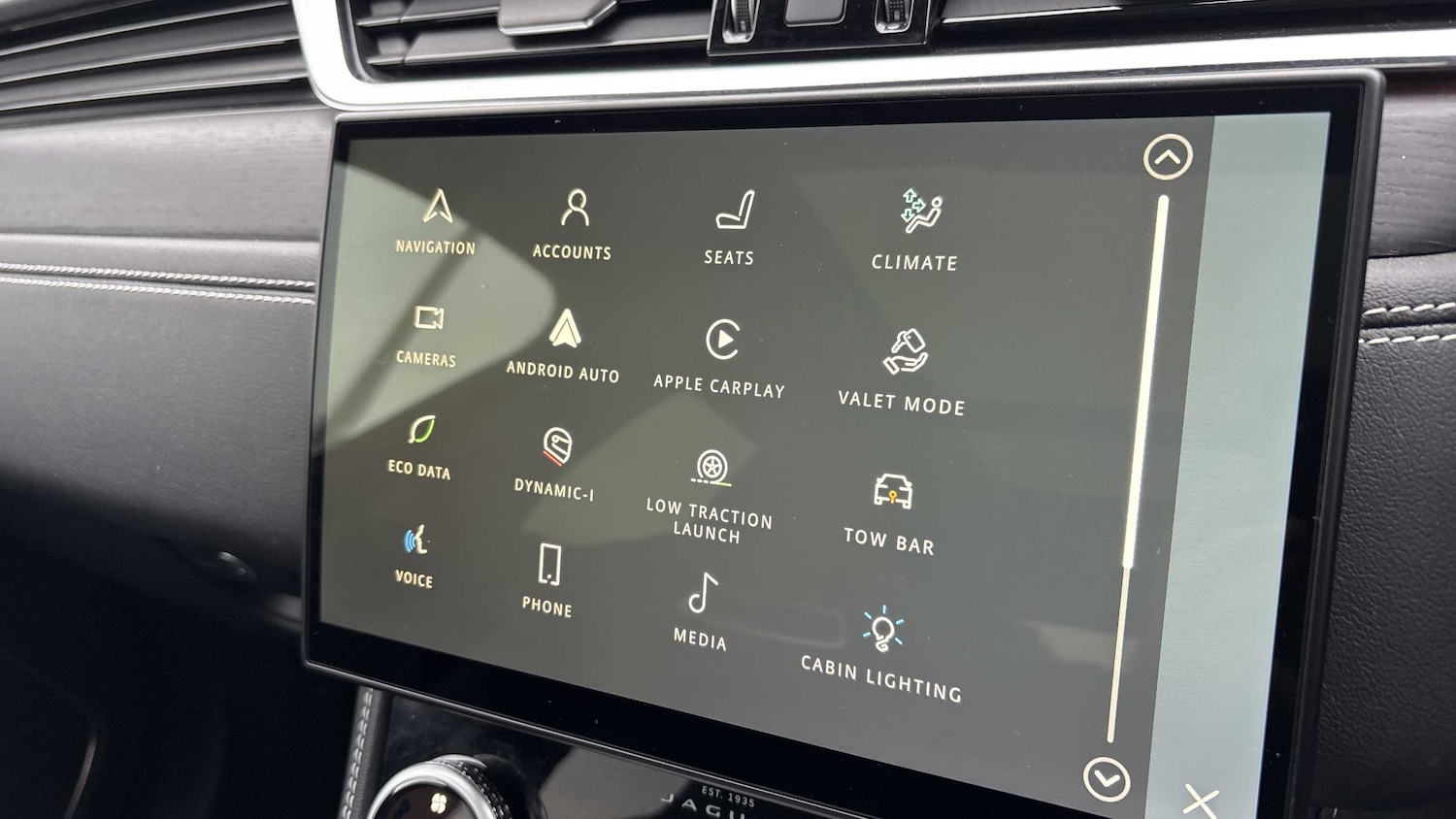 Used Jaguar F-Pace 2023 for sale - 76460599: Photo 33