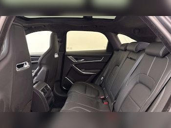 Used Jaguar F-Pace 2023 for sale - 76460599: Photo