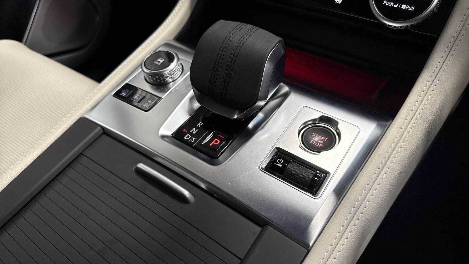 Used Jaguar F-Pace 2024 for sale - 77308336: Photo 13