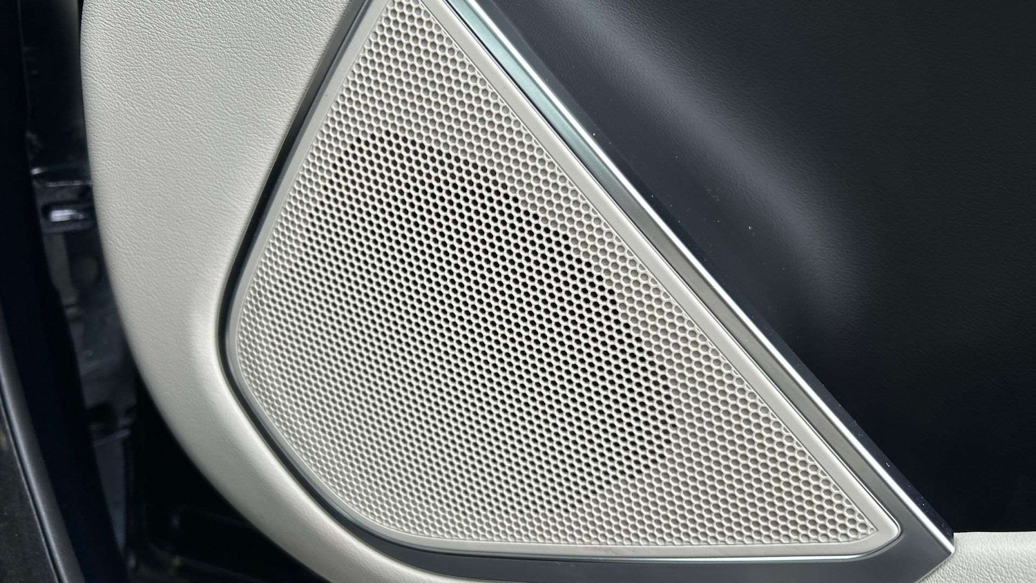 Used Jaguar F-Pace 2024 for sale - 76459854: Photo 34