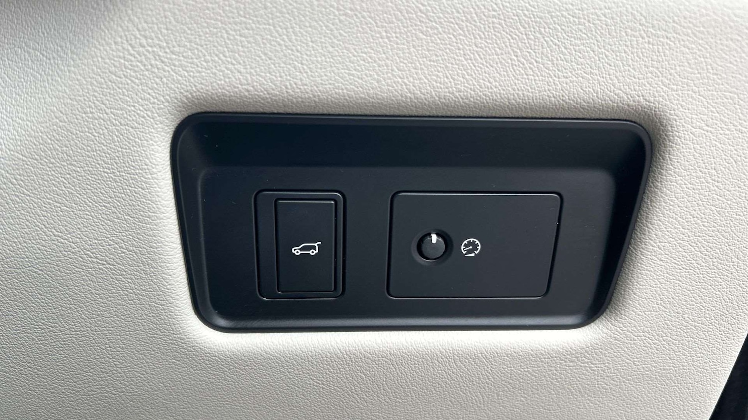 Used Jaguar F-Pace 2024 for sale - 76459854: Photo 35