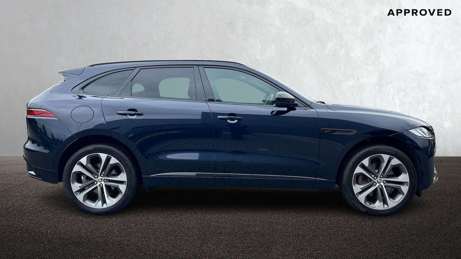 Used Jaguar F-Pace 2024 for sale - 76459854: Photo 5