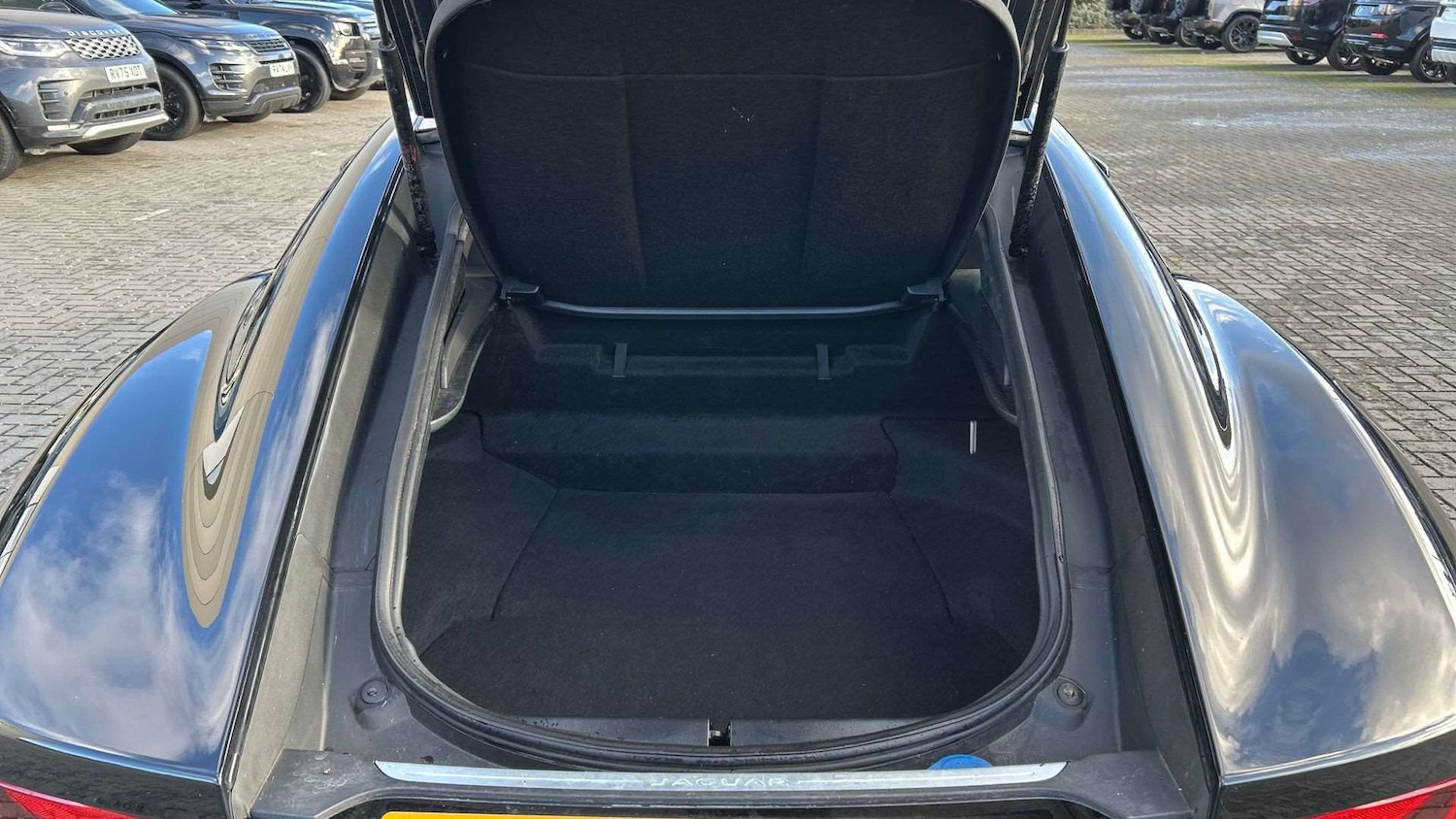 Used Jaguar F-Type 2022 for sale - 77093354: Photo 10