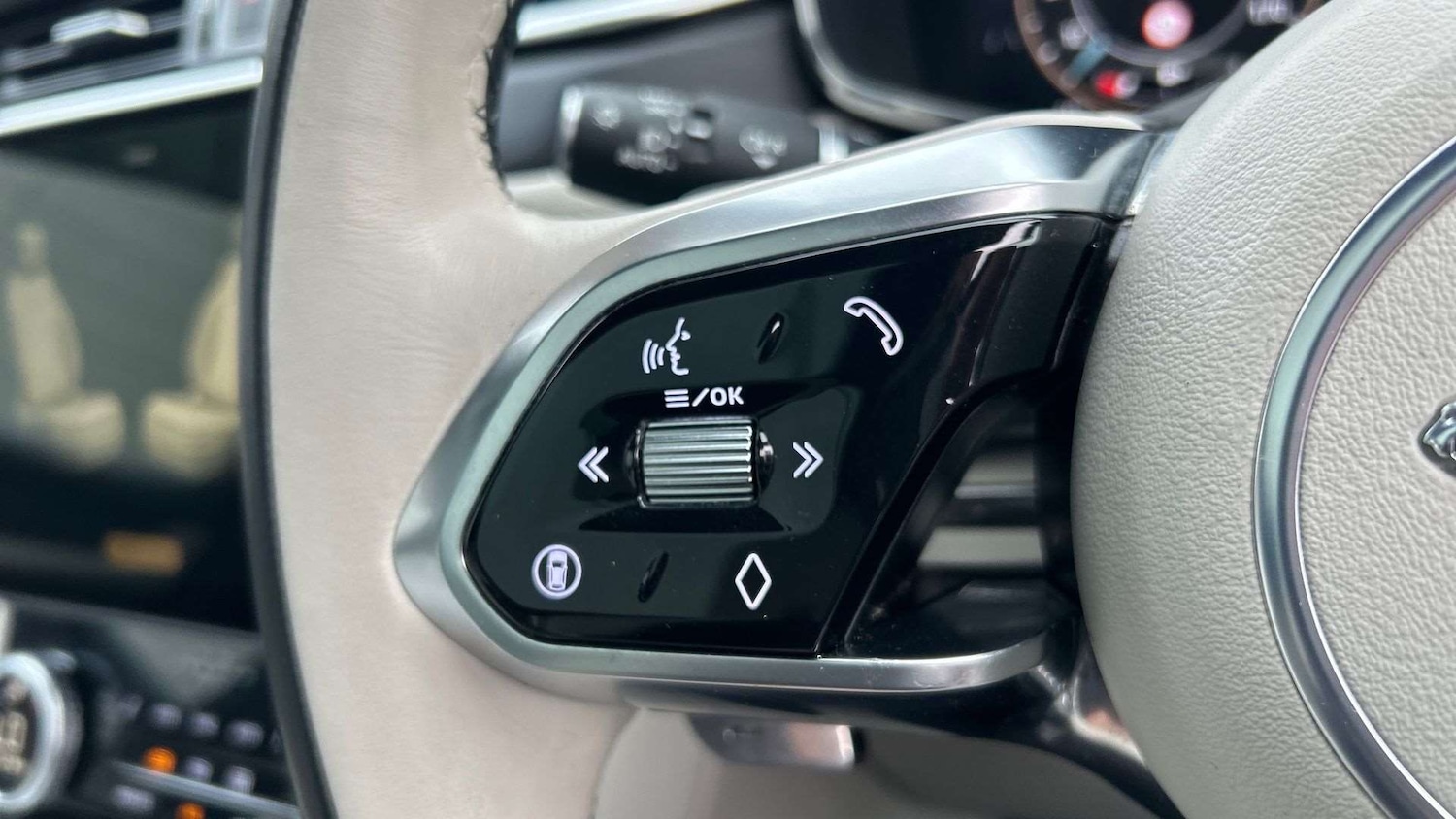 Used Jaguar F-Pace 2024 for sale - 76460448: Photo 34