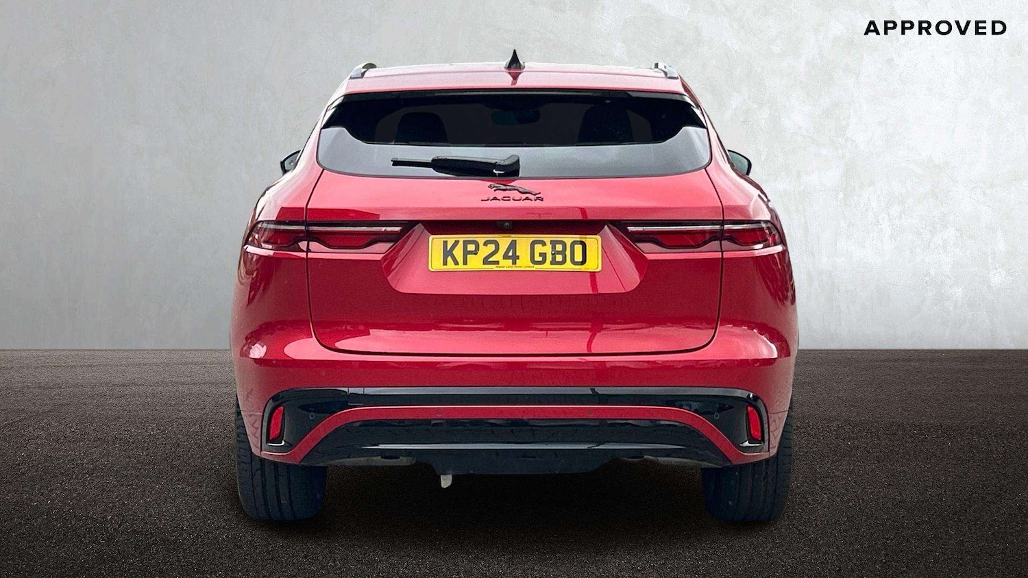 Used Jaguar F-Pace 2024 for sale - 76460448: Photo 6