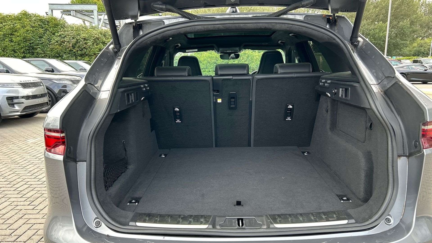 Used Jaguar F-Pace 2021 for sale - 76460654: Photo 10