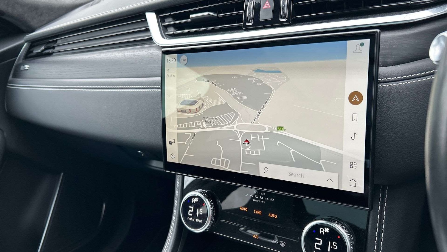 Used Jaguar F-Pace 2021 for sale - 76460654: Photo 11