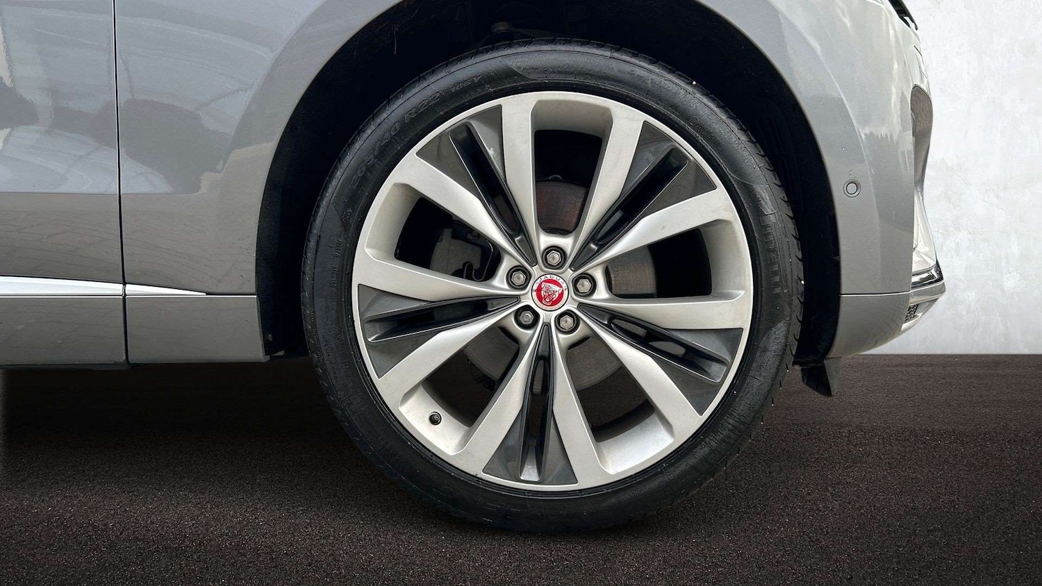 Used Jaguar F-Pace 2021 for sale - 76460654: Photo 8