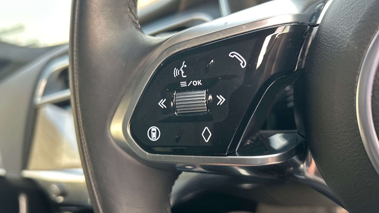 Used Jaguar I-Pace 2024 for sale - 76564310: Photo 31