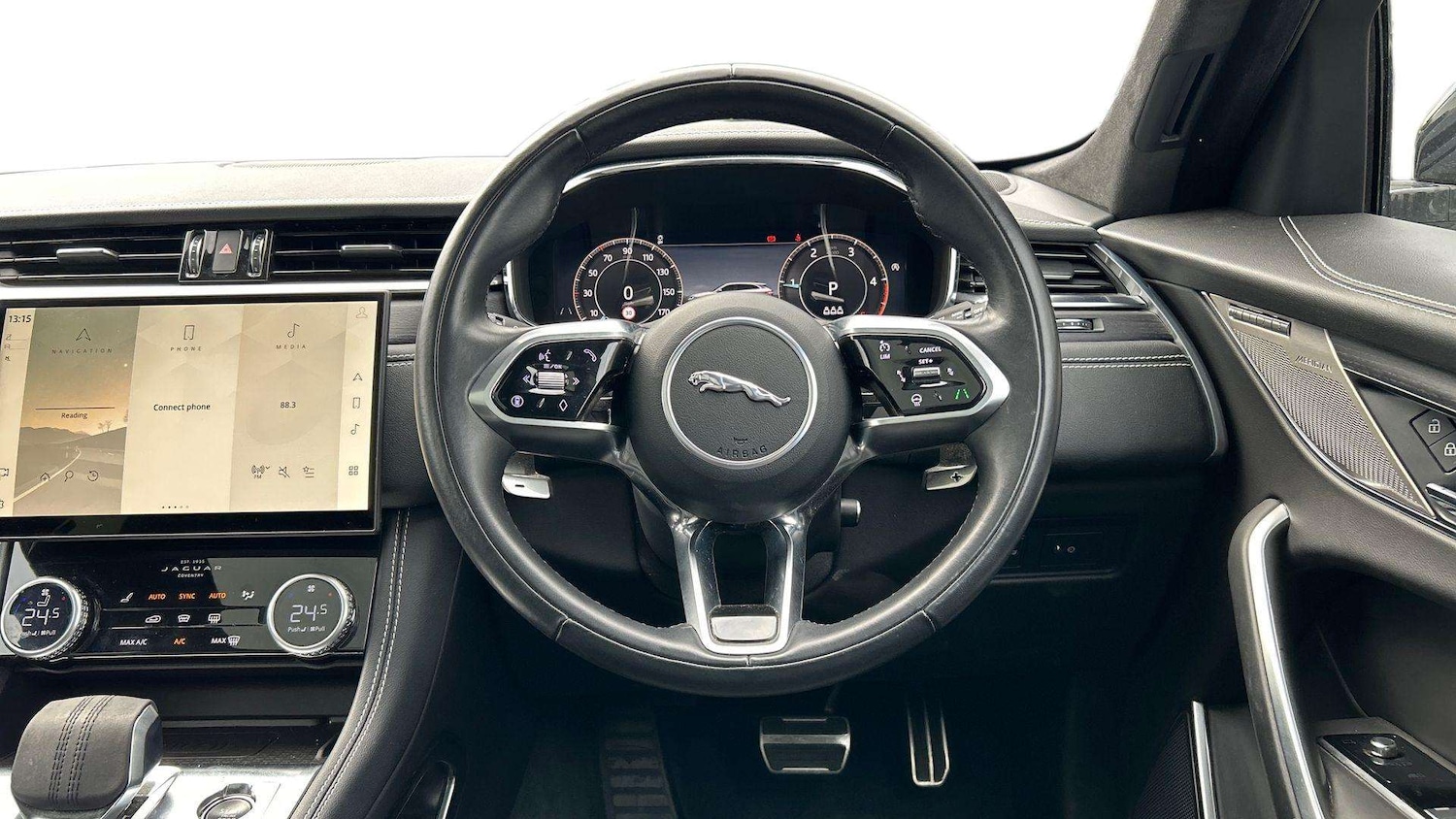 Used Jaguar F-Pace 2024 for sale - 76488023: Photo 15