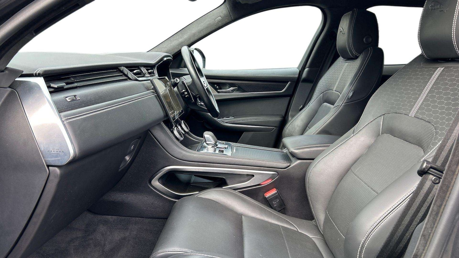 Used Jaguar F-Pace 2024 for sale - 76488023: Photo 3