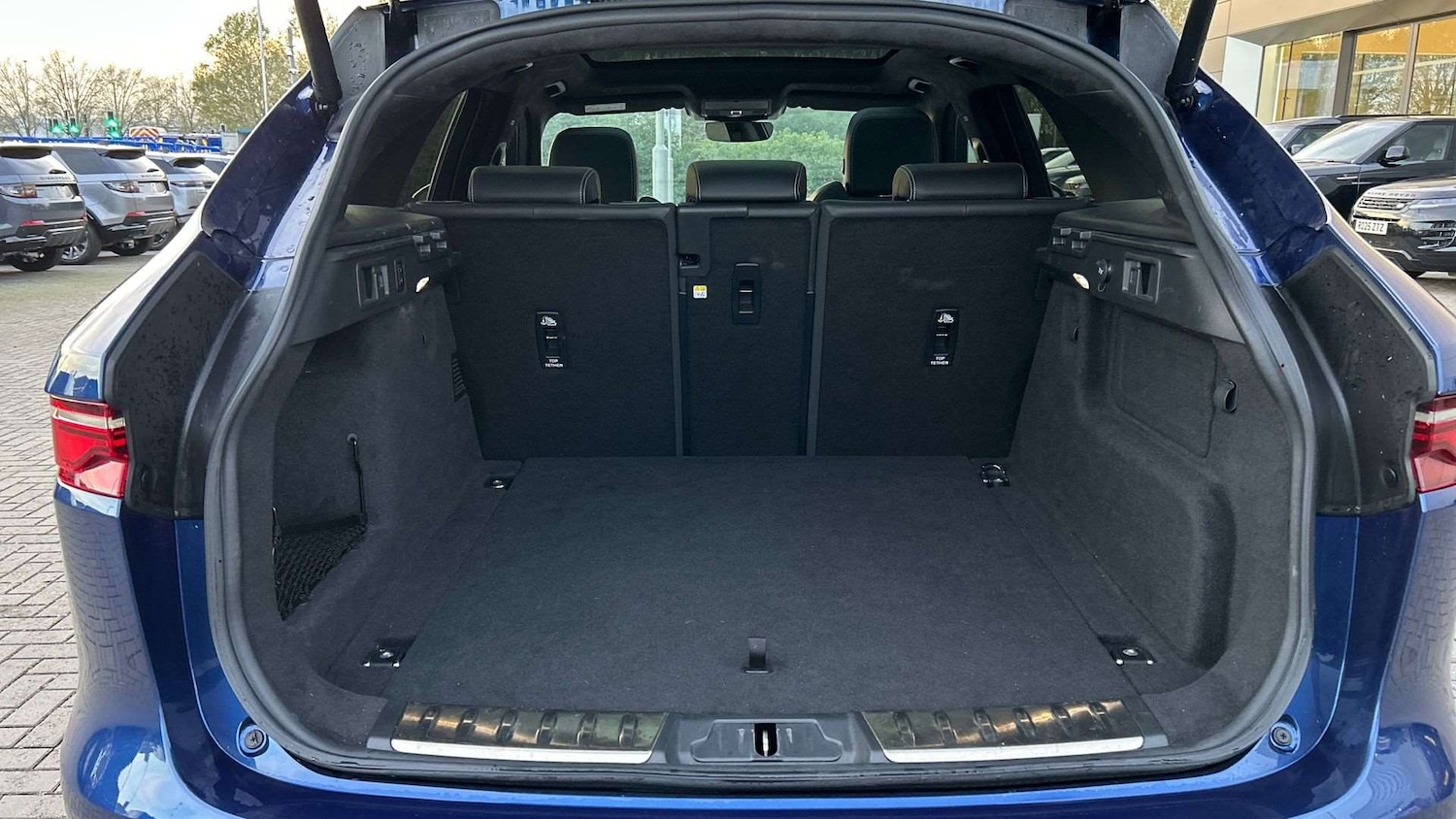 Used Jaguar F-Pace 2021 for sale - 76564543: Photo 10