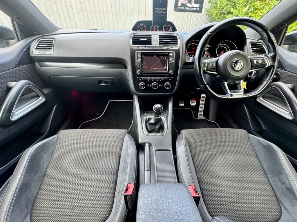 Used Volkswagen Scirocco 2015 for sale - 76356184: Photo 3