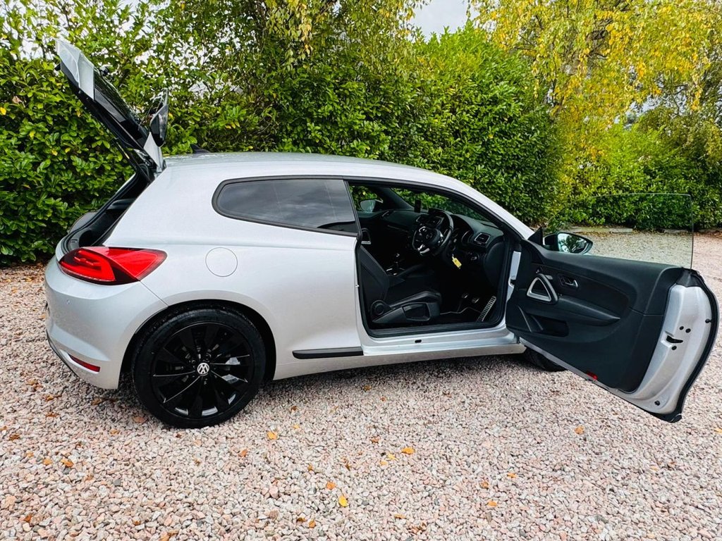 Used Volkswagen Scirocco 2015 for sale - 76356184: Photo 32