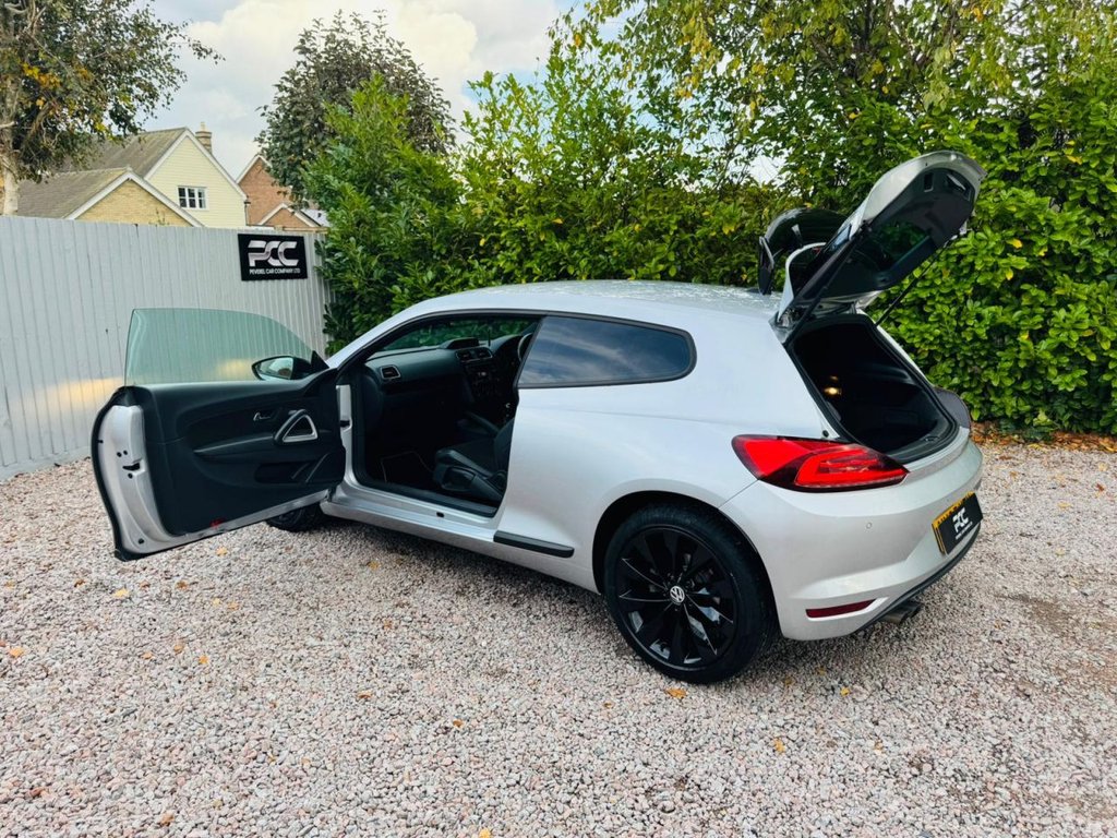 Used Volkswagen Scirocco 2015 for sale - 76356184: Photo 34