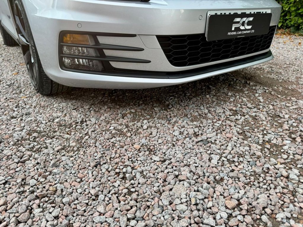 Used Volkswagen Scirocco 2015 for sale - 76356184: Photo 41