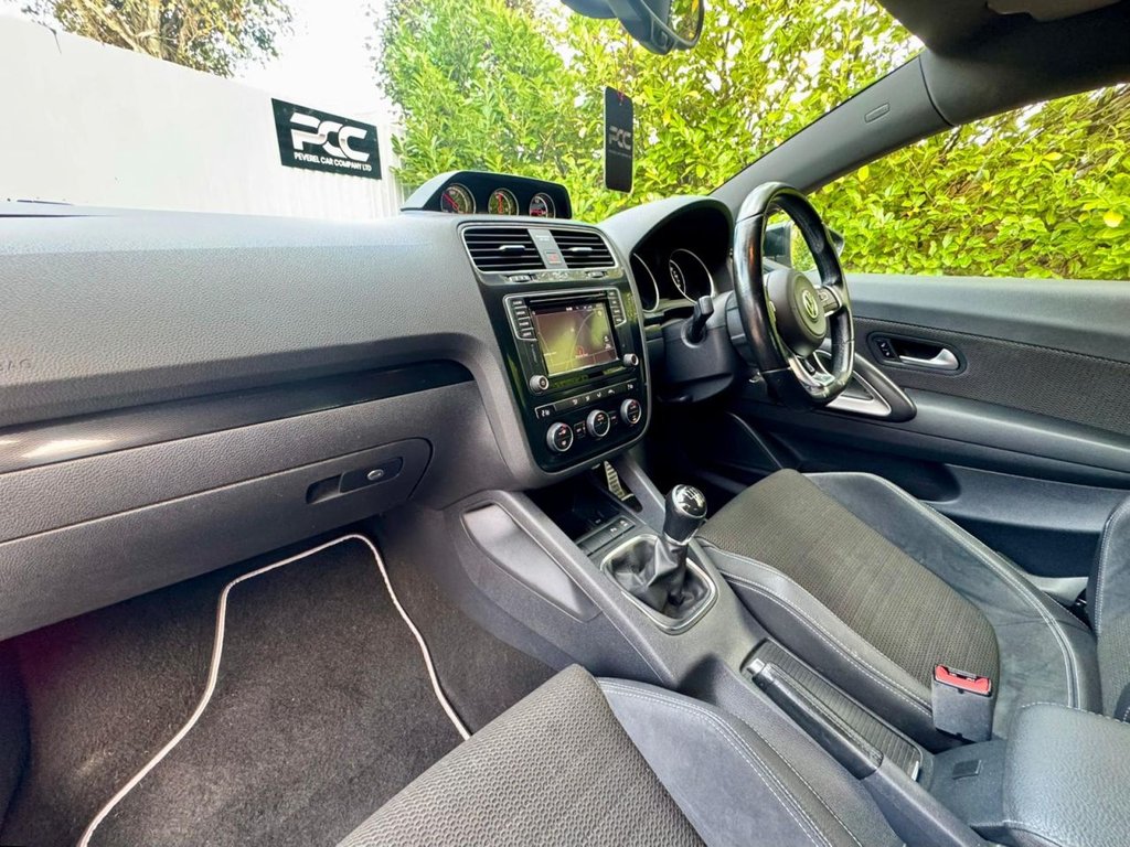 Used Volkswagen Scirocco 2015 for sale - 76356184: Photo 64