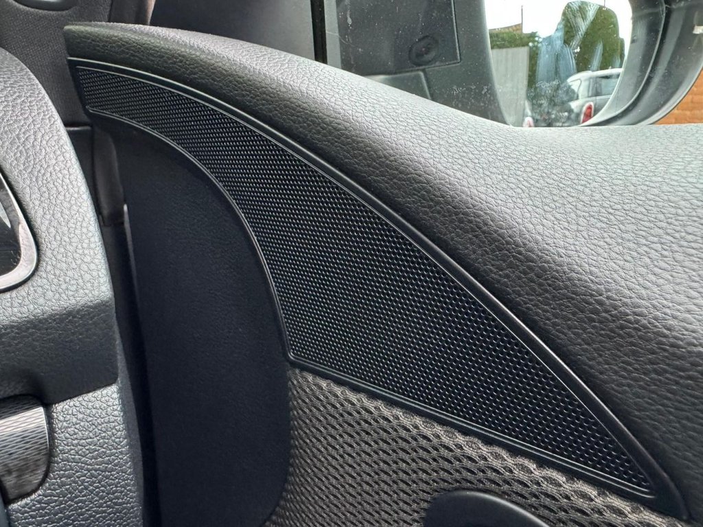 Used Volkswagen Scirocco 2015 for sale - 76356184: Photo 86