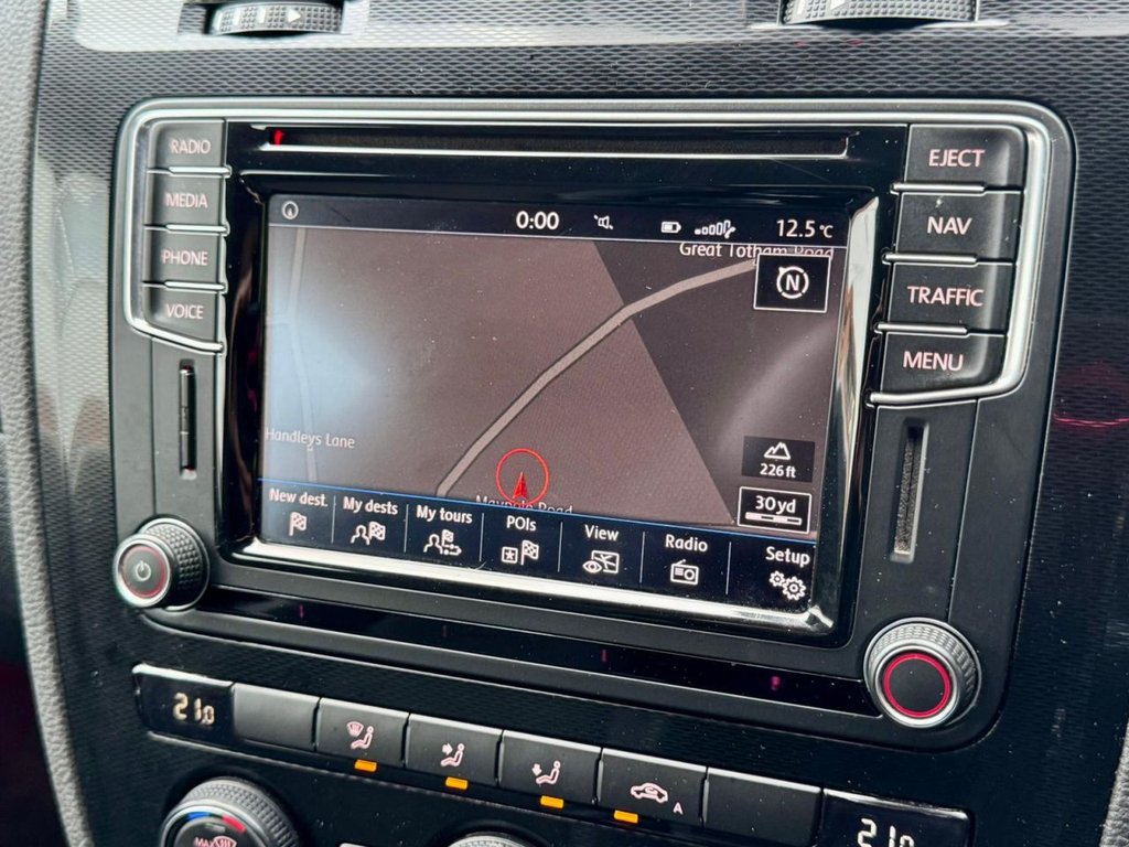 Used Volkswagen Scirocco 2015 for sale - 76356184: Photo 91