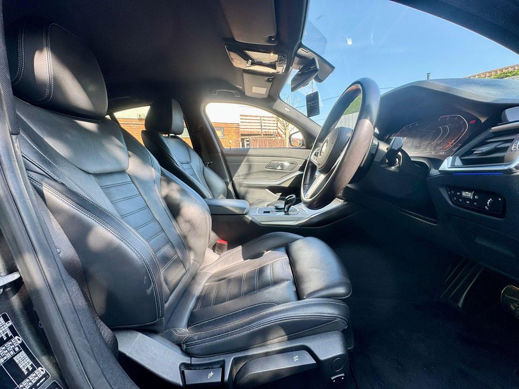 Used BMW 3 Series 2019 for sale - 77642206: Photo 45