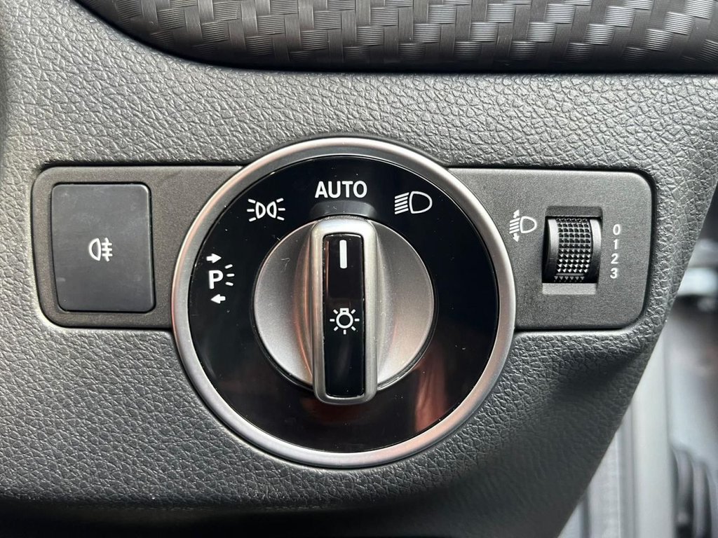 Used Mercedes-Benz A-Class 2018 for sale - 77748016: Photo 72