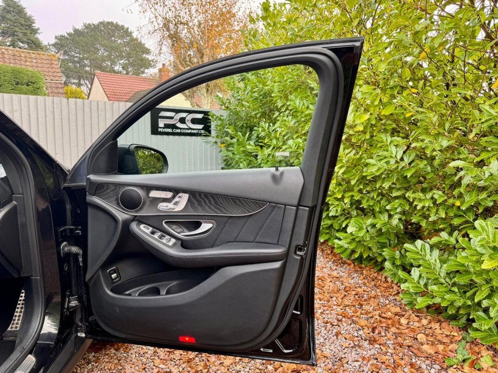 Used Mercedes-Benz GLC 2017 for sale - 76660625: Photo 31