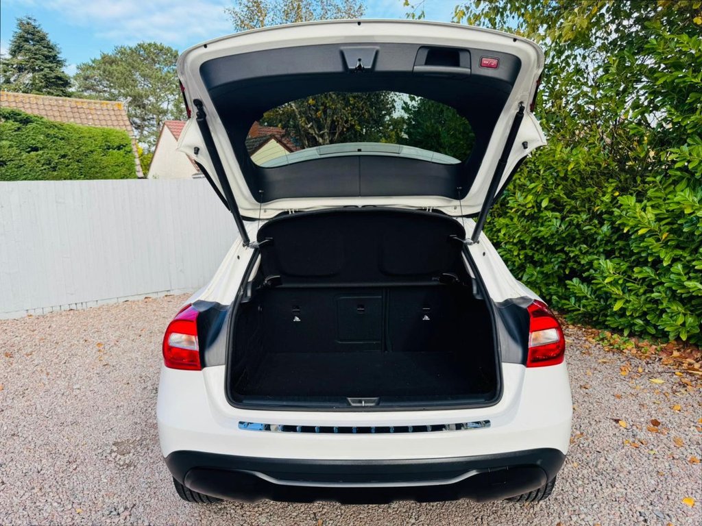 Used Mercedes-Benz GLA 2018 for sale - 76338515: Photo 46