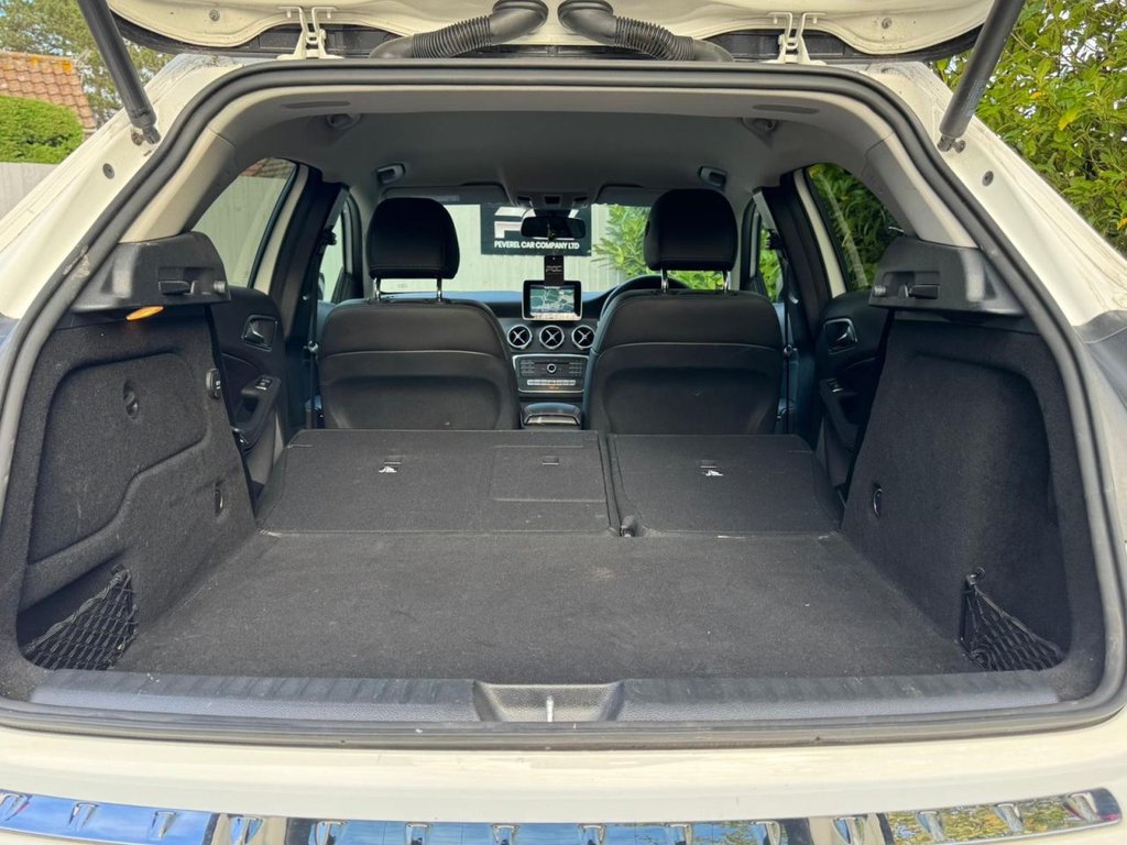 Used Mercedes-Benz GLA 2018 for sale - 76338515: Photo 48
