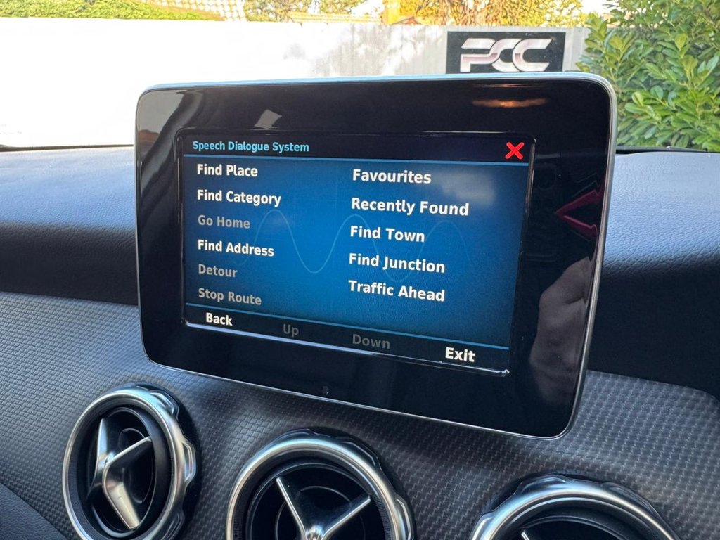 Used Mercedes-Benz GLA 2018 for sale - 76338515: Photo 91