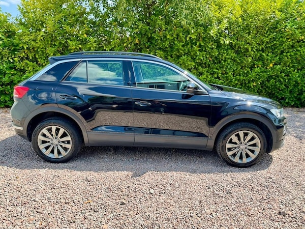 Used Volkswagen T-Roc 2020 for sale - 75581382: Photo 11