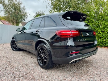 Used Mercedes-Benz GLC 2018 for sale - 75998717: Photo