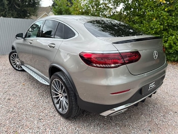 Used Mercedes-Benz GLC 2020 for sale - 75581381: Photo