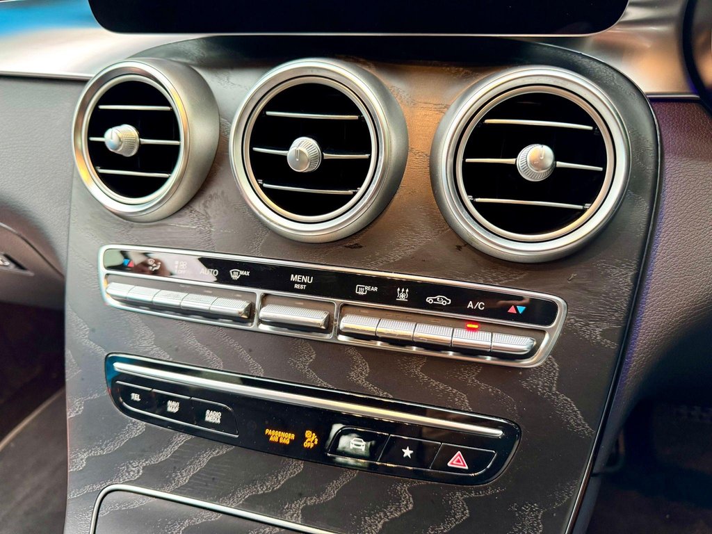 Used Mercedes-Benz GLC 2020 for sale - 75581381: Photo 99