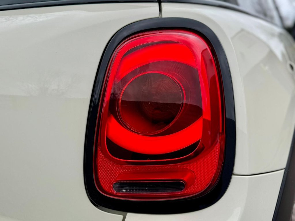 Used MINI Hatch 2018 for sale - 77680316: Photo 42