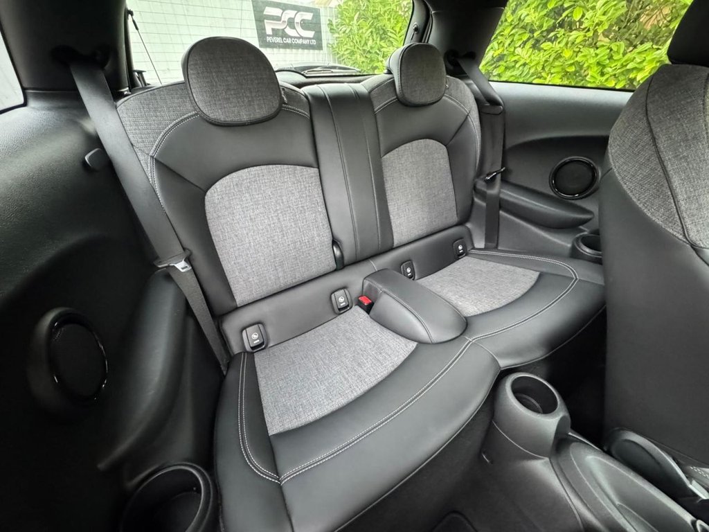 Used MINI Hatch 2018 for sale - 77680316: Photo 60