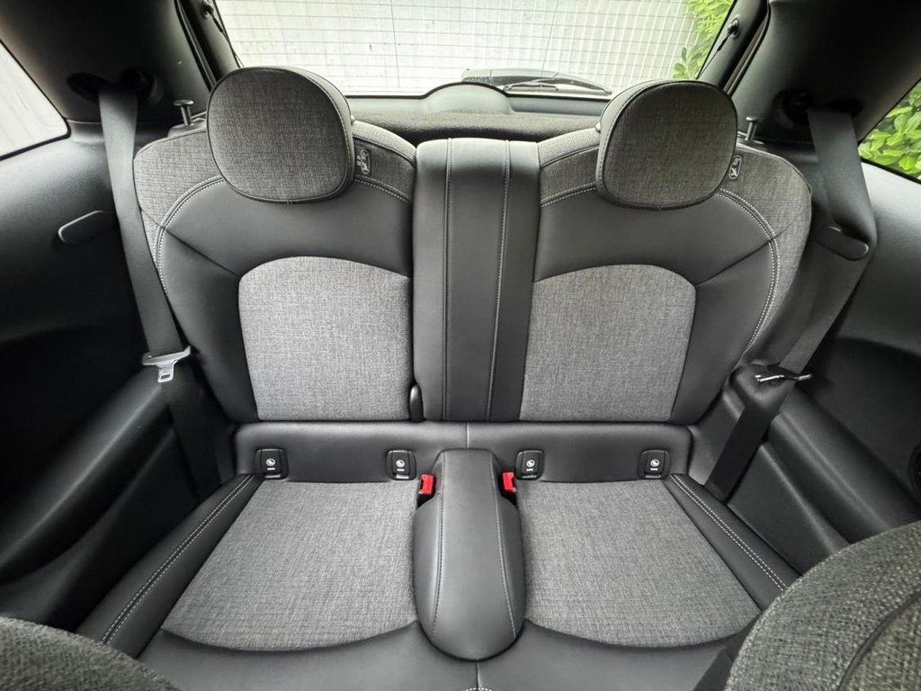 Used MINI Hatch 2018 for sale - 77680316: Photo 61