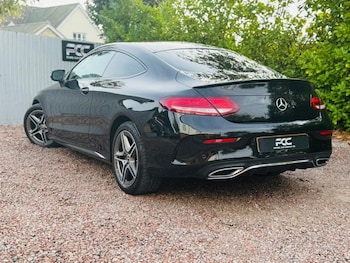 Used Mercedes-Benz C-Class 2021 for sale - 76147389: Photo