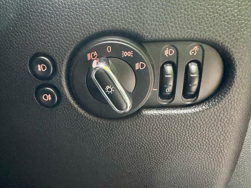 Used MINI Hatch 2016 for sale - 75581368: Photo 81