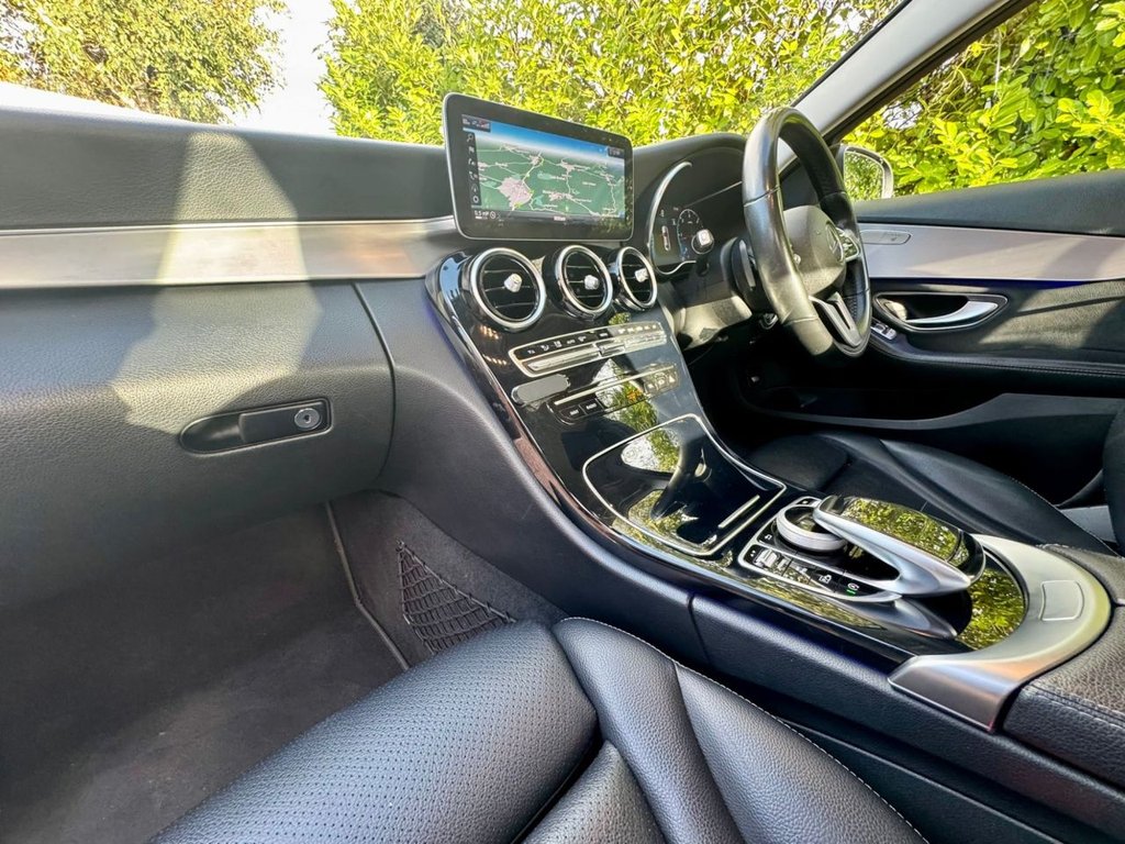 Used Mercedes-Benz C Class 2018 for sale - 75961948: Photo 52