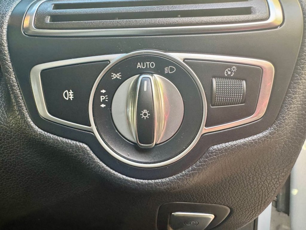 Used Mercedes-Benz C Class 2018 for sale - 75961948: Photo 78