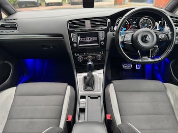 Used Volkswagen Golf 2015 for sale - 77520645: Photo