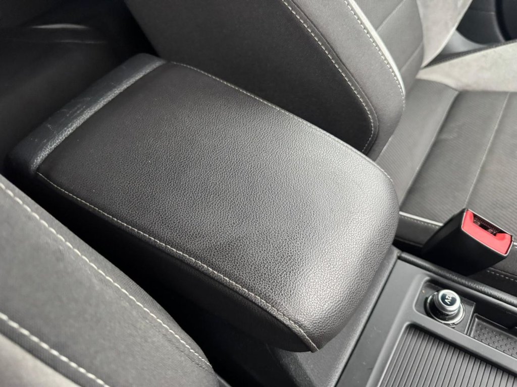 Used Volkswagen Golf 2015 for sale - 77520645: Photo 61