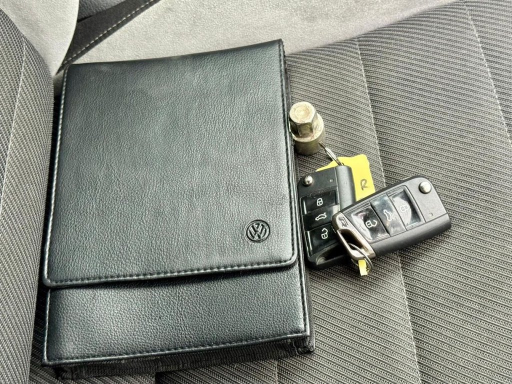 Used Volkswagen Golf 2015 for sale - 77520645: Photo 63