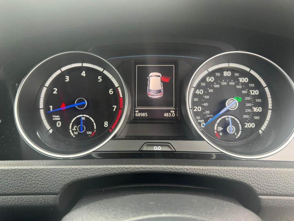 Used Volkswagen Golf 2015 for sale - 77520645: Photo 72