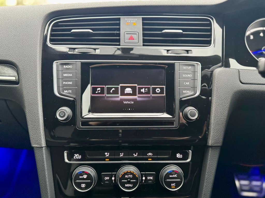 Used Volkswagen Golf 2015 for sale - 77520645: Photo 80