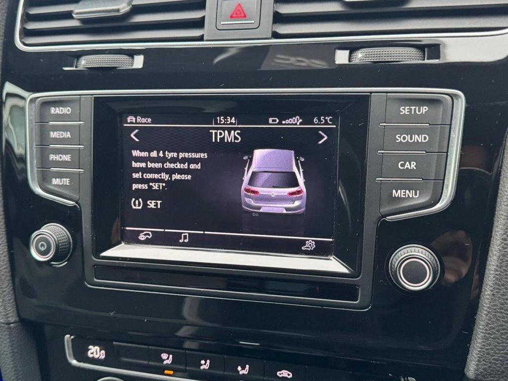 Used Volkswagen Golf 2015 for sale - 77520645: Photo 89